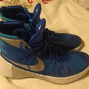 Nike men basketball tennis shoes